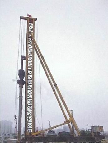 錘擊樁機(jī)